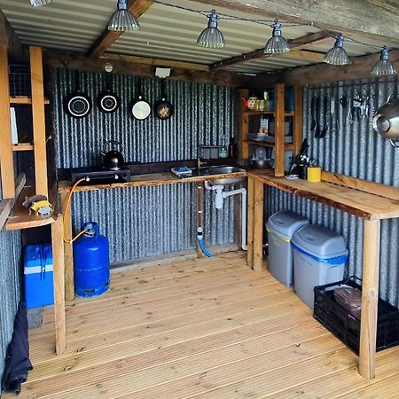Bronfelen Yurt Hotel Cynghordy Luaran gambar
